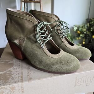 NWT Anthro Latigo Green Ankle Boots 6.5